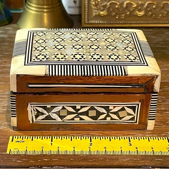 Wood trinket handcrafted boxes (set of 2) approx 7.75”x 4.75” & 3.75”x 2.75”
